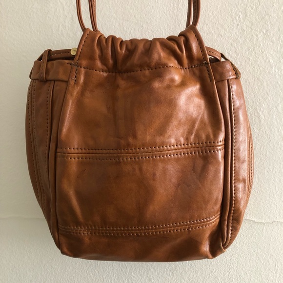 Vintage Leather Handbag - Picture 2 of 14